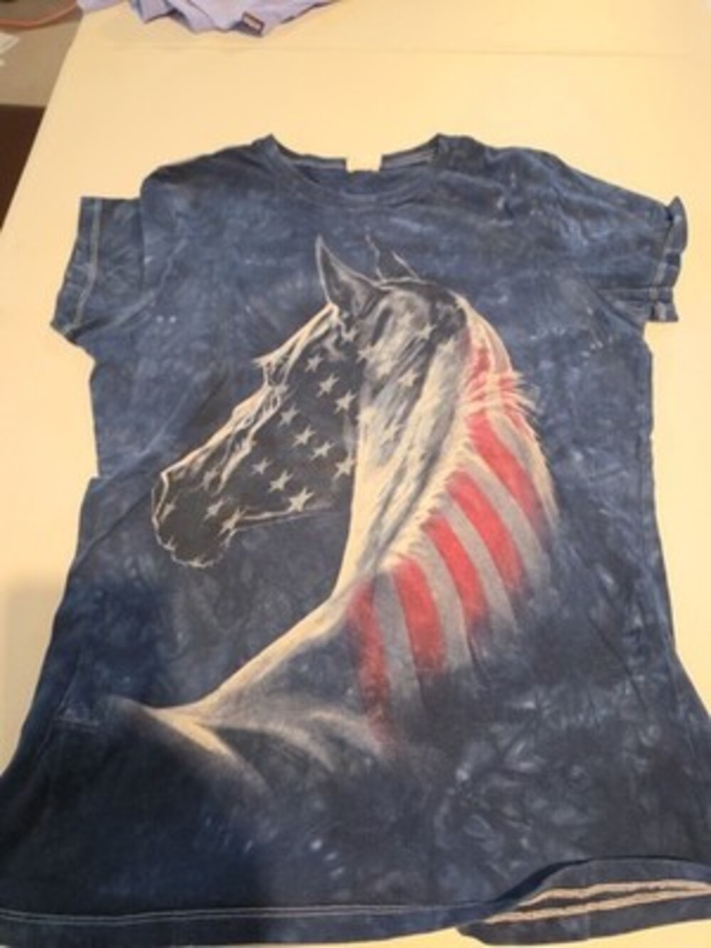The Mountain Men’s L/G Blue Tie-Dye Horse USA Flag Graphic Crew Neck T-Shirt